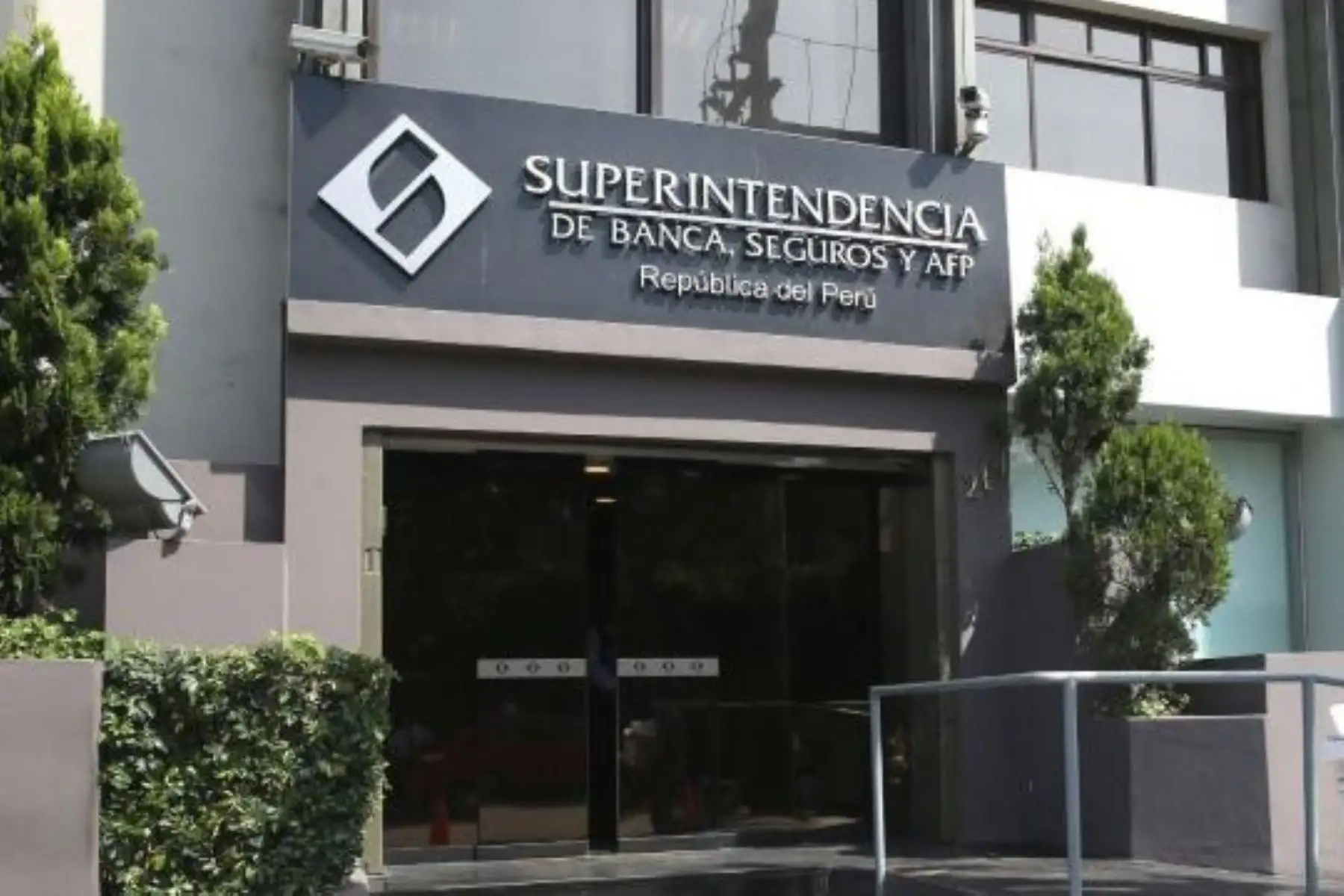 SBS estableció nuevas medidas para reforzar la protección de dinero de los ahorrantes