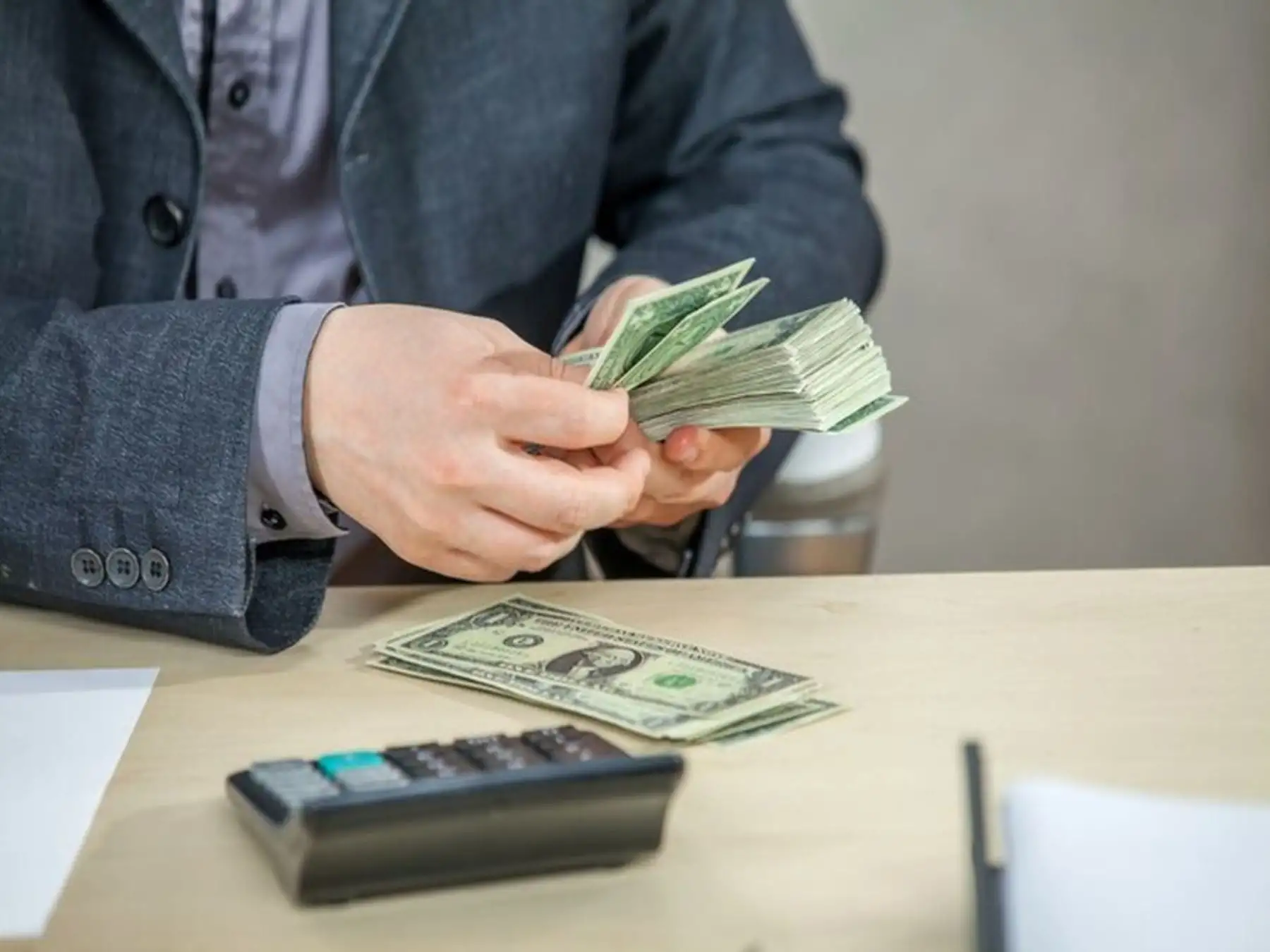 ¿Tu negocio vende, pero siempre le falta dinero? cinco señales que no debes ignorar