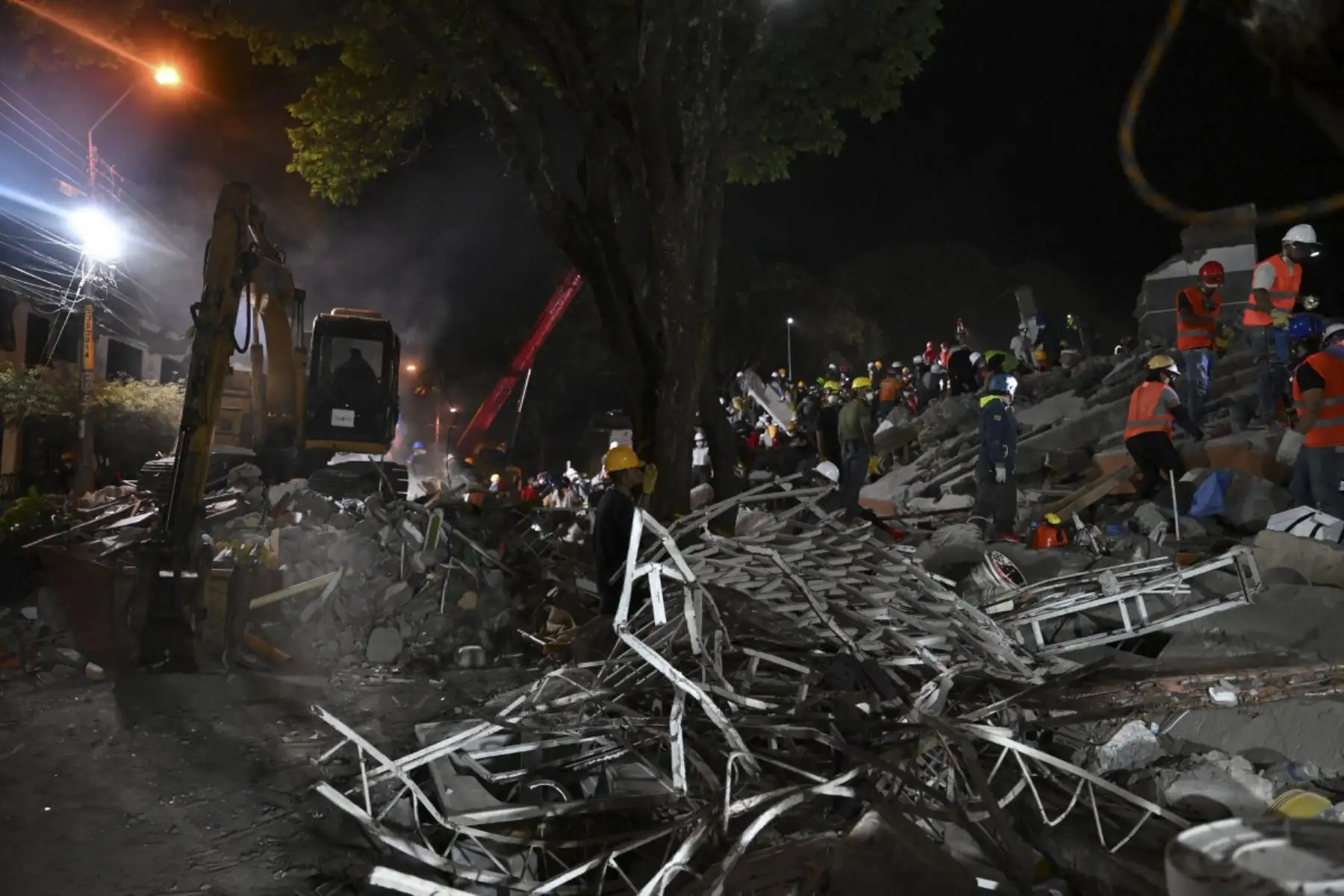 Terremoto en Colombia: sube a 285 la cifra de muertos y mantiene en 379 los desaparecidos