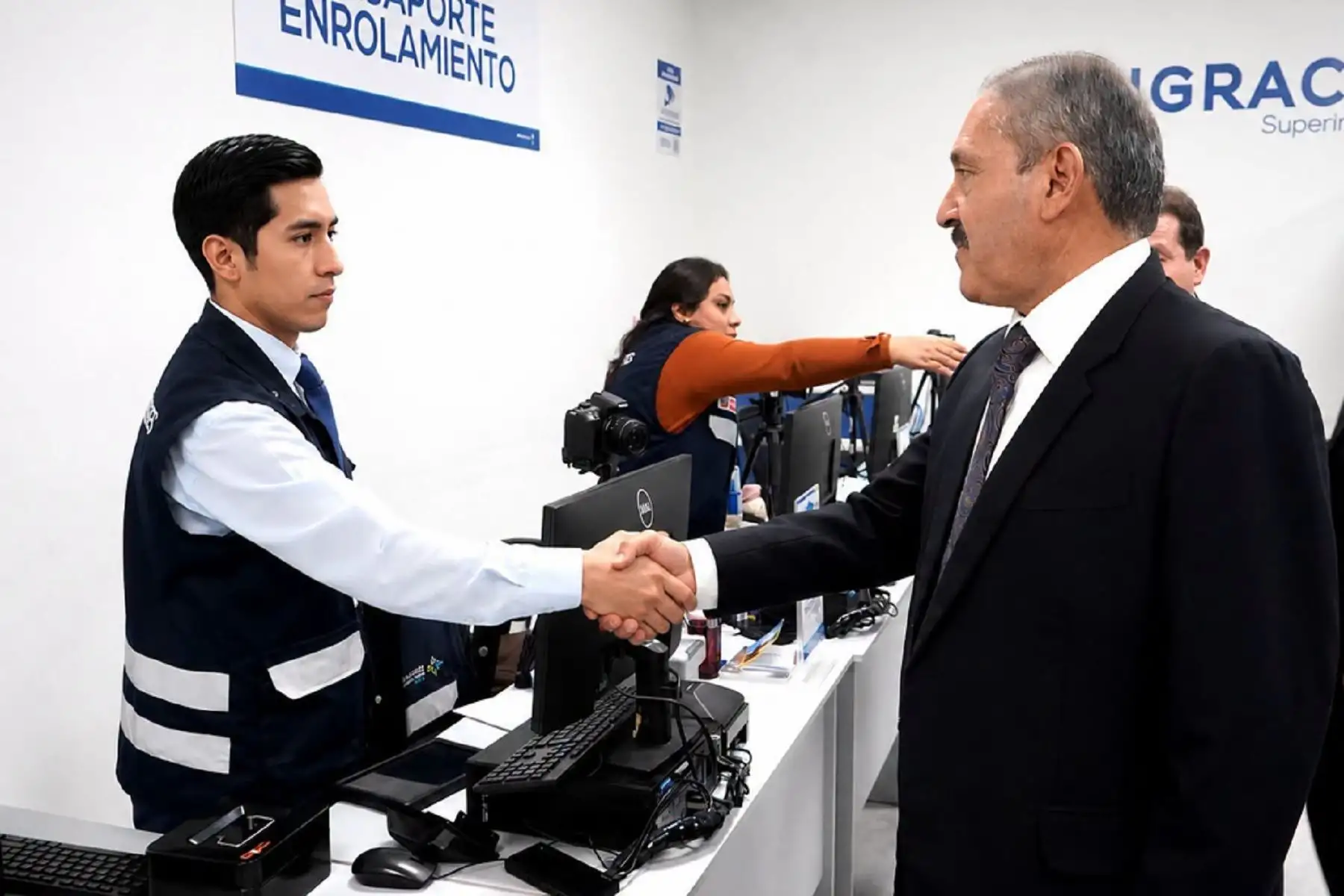Migraciones fortalecerá control migratorio y optimizará sus servicios institucionales