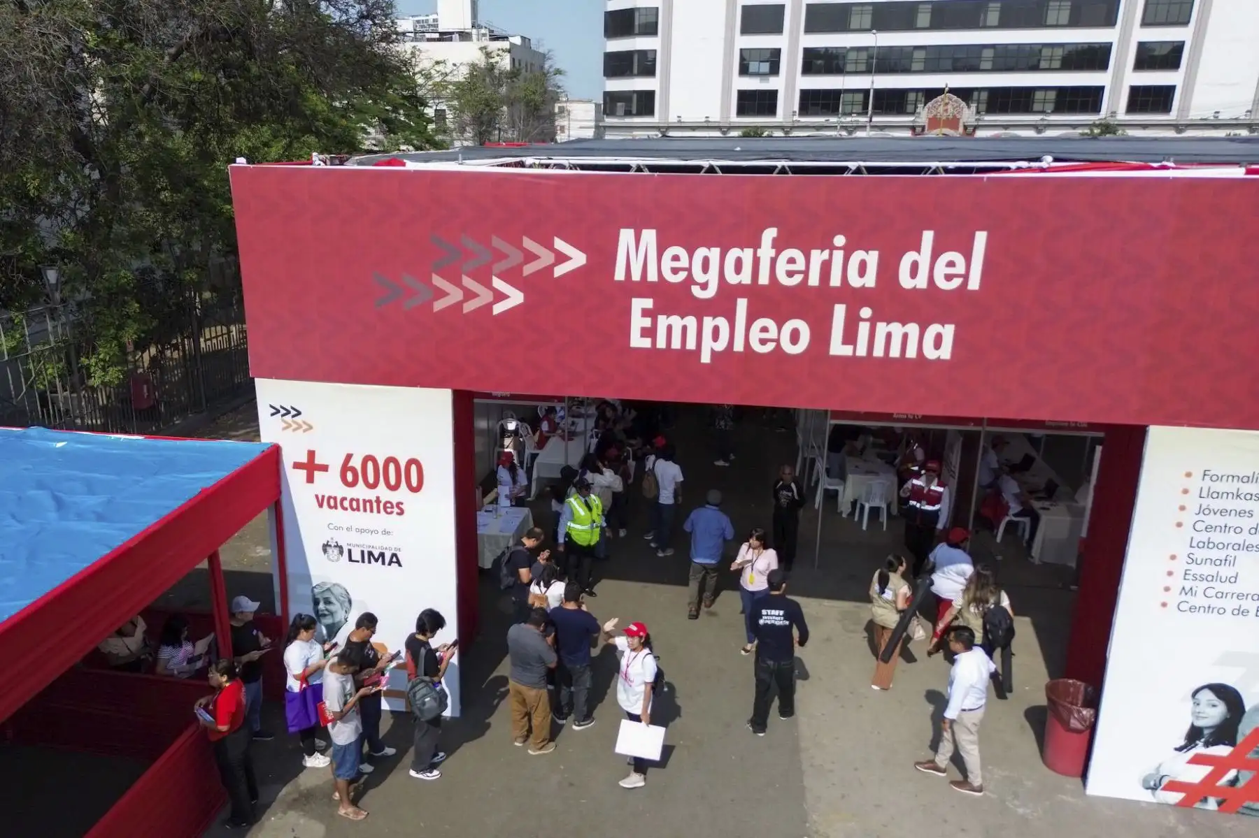 Empleo aumentó 7% en Lima en mayo-julio y totalizó casi 6 millones de personas