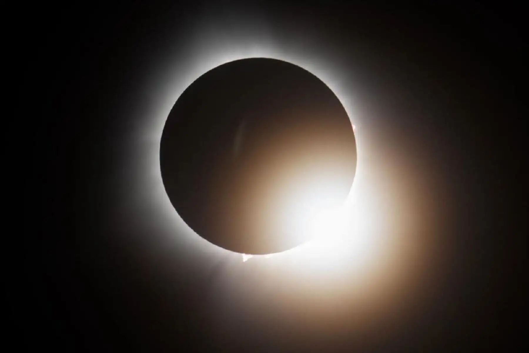 Eclipse solar total de agosto de 2026: ¿será visible en el Perú?