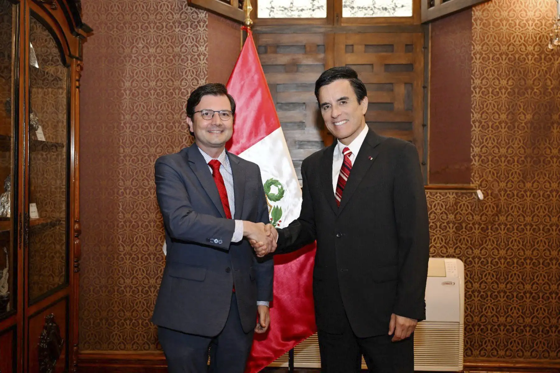 Canciller Carlos Espá coordina con CAF respuesta inmediata al fenómeno El Niño