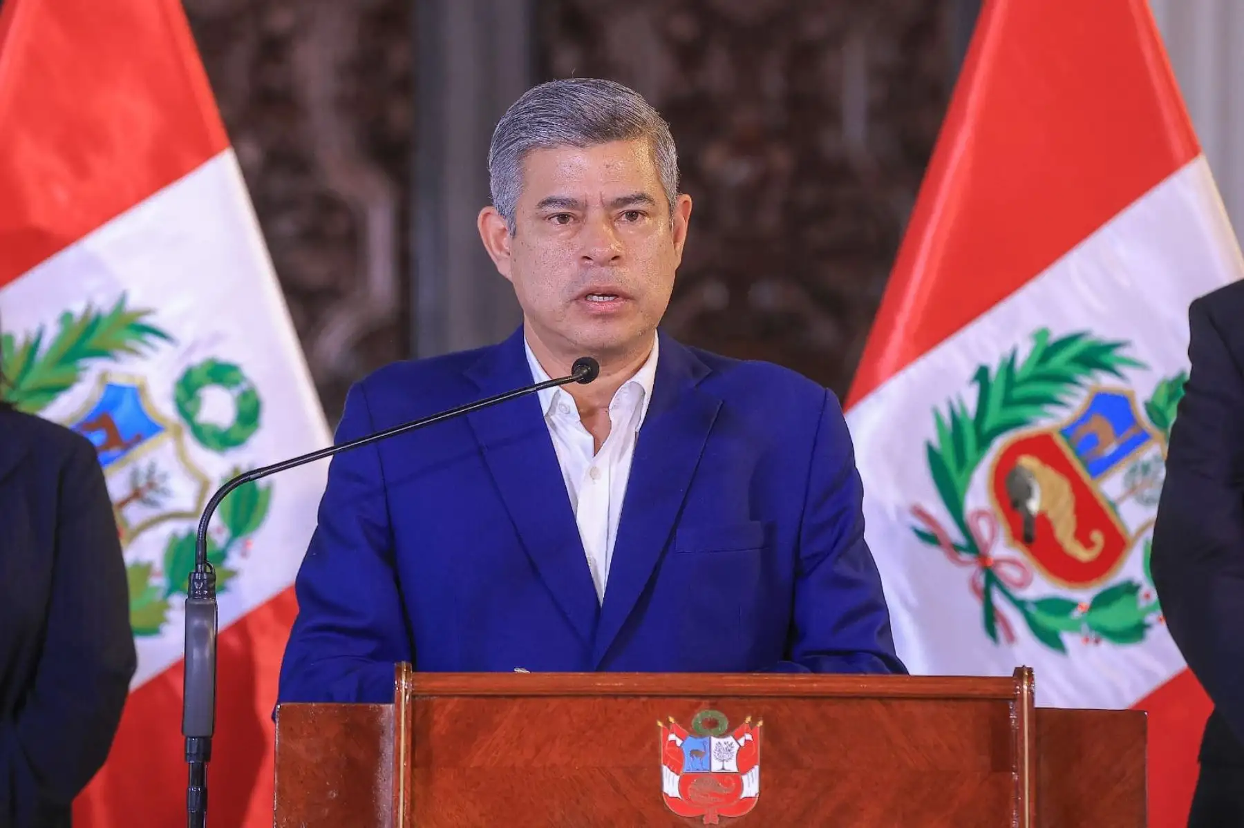 Premier destaca articulación del Gobierno para garantizar abastecimiento de combustibles