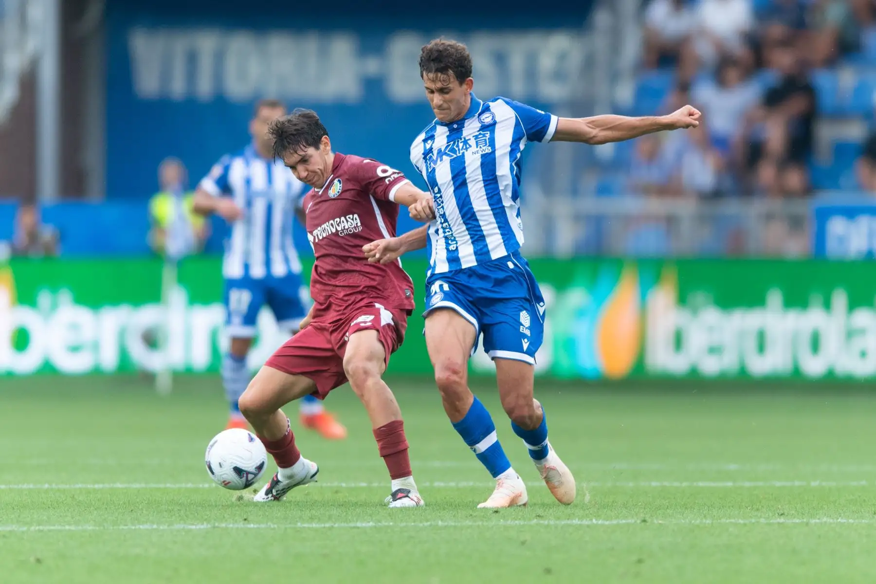 Alavés derrotó por goleada de 3-0 al Getafe en el partido de apertura de La Liga