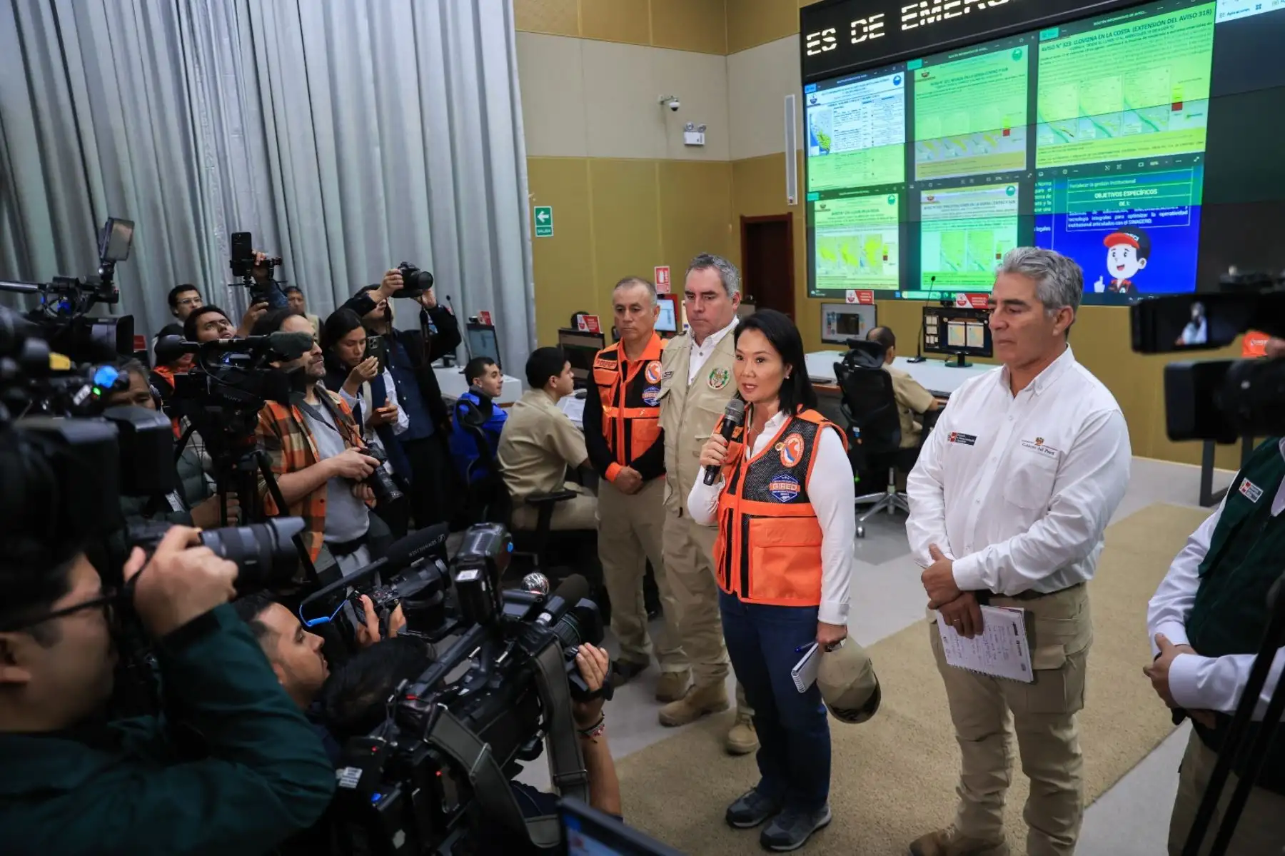 Presidenta Fujimori anuncia medidas para ayudar a población afectada por lluvias